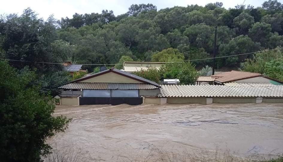 Κακοκαιρία – Τρομακτικές εικόνες και συγκλονιστικά βίντεο από όλη την Ελλάδα