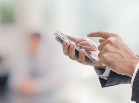 Μεγάλη προσοχή! Του πήραν 1.200 ευρώ με ένα μόνο SMS – Δείτε τι συνέβη