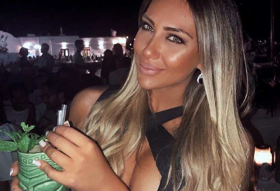 Έβελυν Κορνηλίου – Μια φωτογραφία η ίδια (pics)