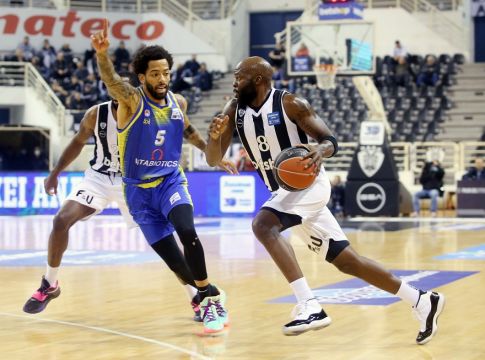 ΠΑΟΚ – Συνεχίζει τις θεραπείες ο Γκρίφιν – Παραμένει εκτός ο Τζόουνς