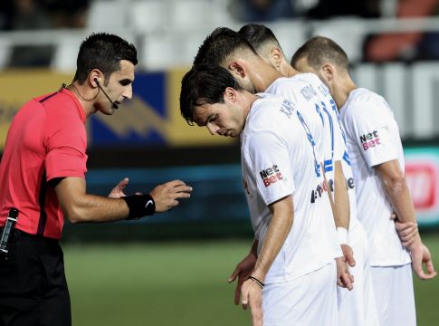 Οπαδοί του Ατρομήτου τα… έψαλλαν στην αποστολή: «Ξεφτιλίζετε την ομάδα»