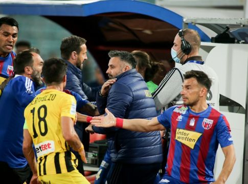 Βόλος – Άρης – Κόκκινες σε Μπερτόγλιο, Μπαριέντος, Γκρίλο