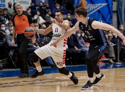 Ζενίτ – Ολυμπιακός 84-78 – «Λίγος» στην Αγία Πετρούπολη ο Ολυμπιακός