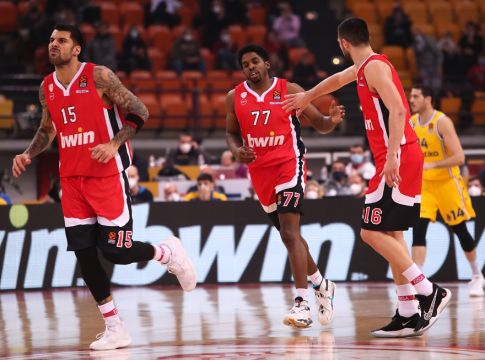 Ολυμπιακός – Μακάμπι 90-73 : Θρύλος 7Χ7, «ισοπέδωσε» την Μακάμπι στα πρώτα έξι λεπτά