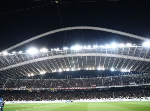Αυστηρή προειδοποίηση – «Μάσκα στα γήπεδα, αλλιώς θα τα κλείσουμε»