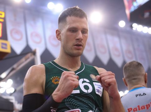 Νέντοβιτς – «Φοβήθηκα πολύ με τον κορωνοϊό, απίστευτη εμπειρία το ντέρμπι» (vid)