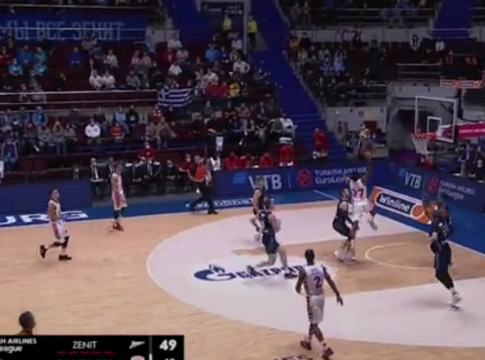 Coast to coast ο ΜακΚίσικ και τρομερό κάρφωμα (vid)