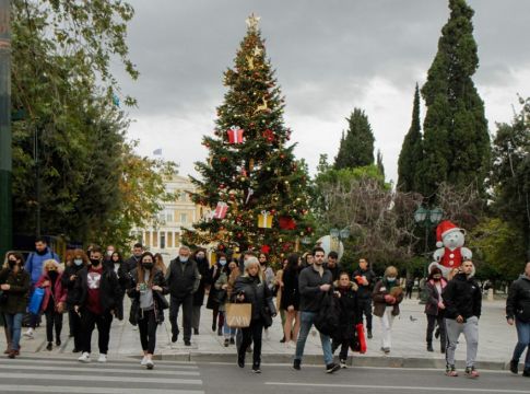 Κορωνοϊός – Πού εντοπίζονται τα 7.486 κρούσματα – Δείτε αναλυτικά τον χάρτη της διασποράς