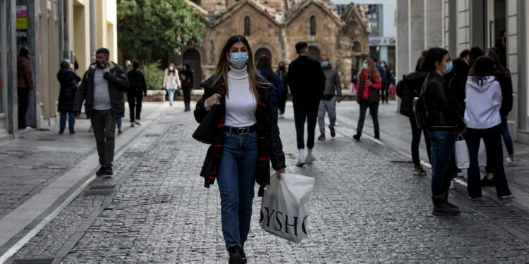 Κορωνοϊός – 6.590 νέα κρούσματα και 58 θάνατοι – Στους 617 οι διασωληνωμένοι