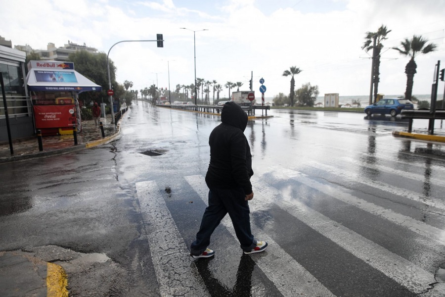 Καιρός – Αλλού ζέστη και υγρασία, αλλού βροχές και συννεφιά – Η πρόγνωση από τον Σάκη Αρναούτογλου