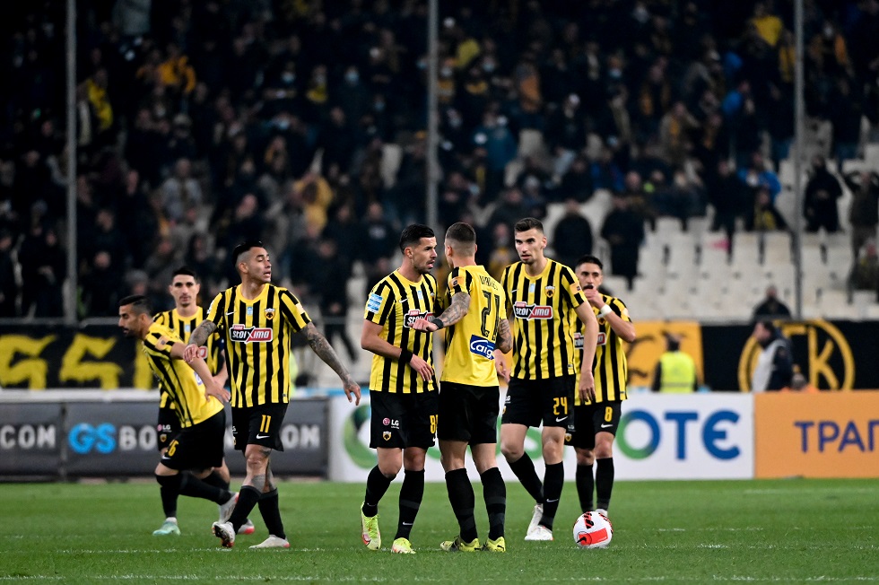 AEK – Mπήκαν οι Μάνταλος και Άμραμπατ, ξανά εκτός ο Τζαβέλλας