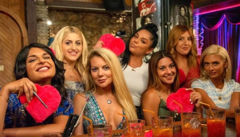 The Bachelor – Η αυστηρώς ακατάλληλη στάση των κοριτσιών! (pic) | to10.gr