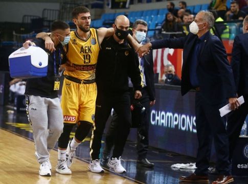 Noκ άουτ και ο Καρλής στην ΑΕΚ