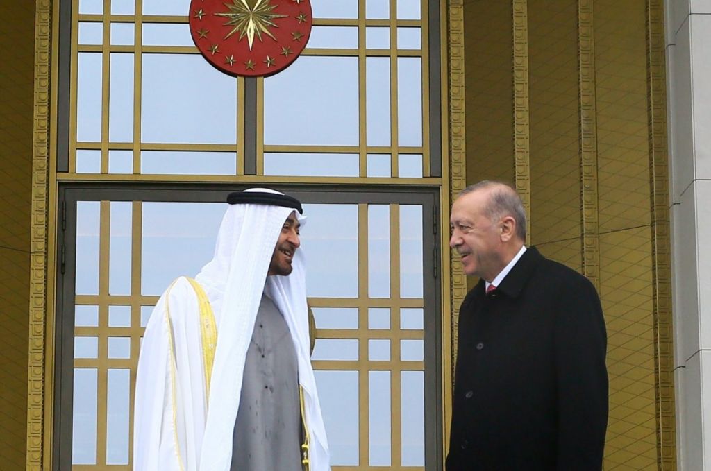 Ερντογάν – Τι επιδιώκει με το άνοιγμά του στον αραβικό κόσμο