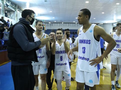 Ιωνικός – Ανακοίνωσε τέσσερα κρούσματα κορωνοϊού