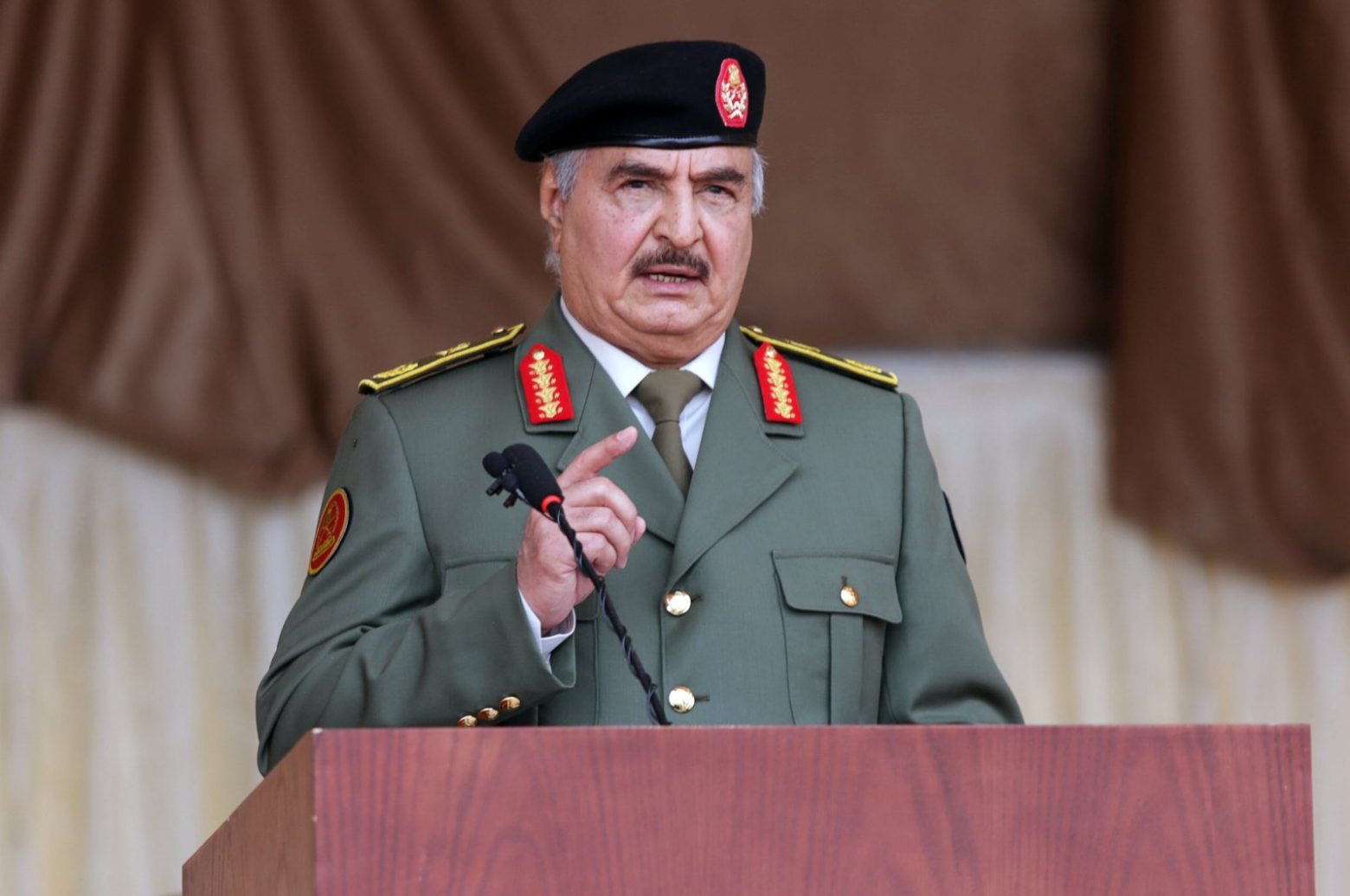 Τουρκικά ΜΜΕ – Εις θάνατον ο Χαφτάρ από στρατοδικείο της Λιβύης