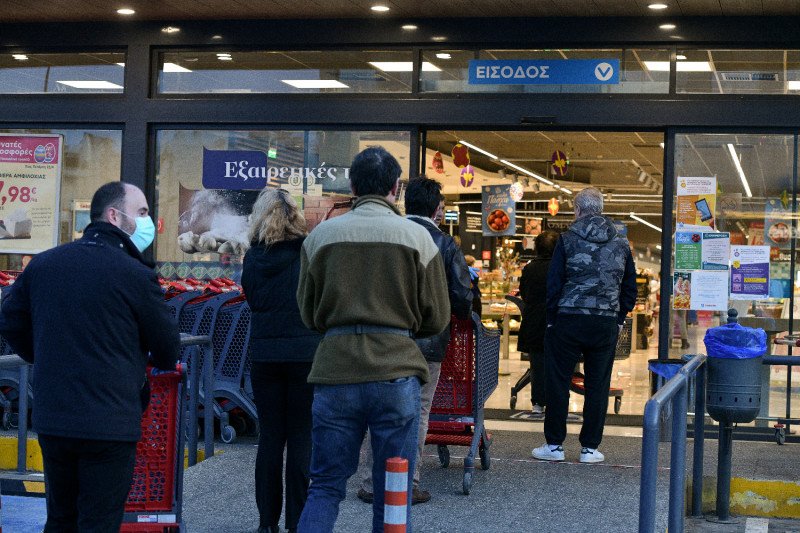 Δημοσιεύτηκαν τη νύχτα στο ΦΕΚ – Τα νέα μέτρα για τα καταστήματα τροφίμων από σήμερα Σάββατο