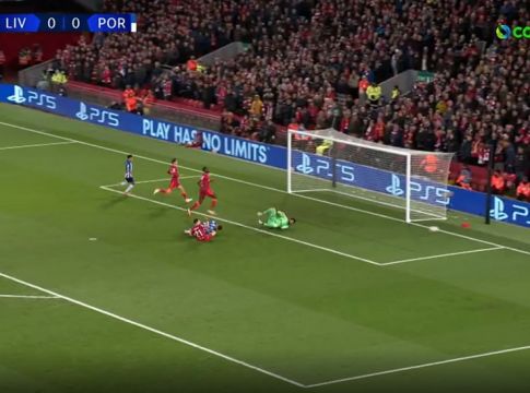 Το σωτήριο τάκλιν του Τσιμίκα στον Οτάβιο (vid)