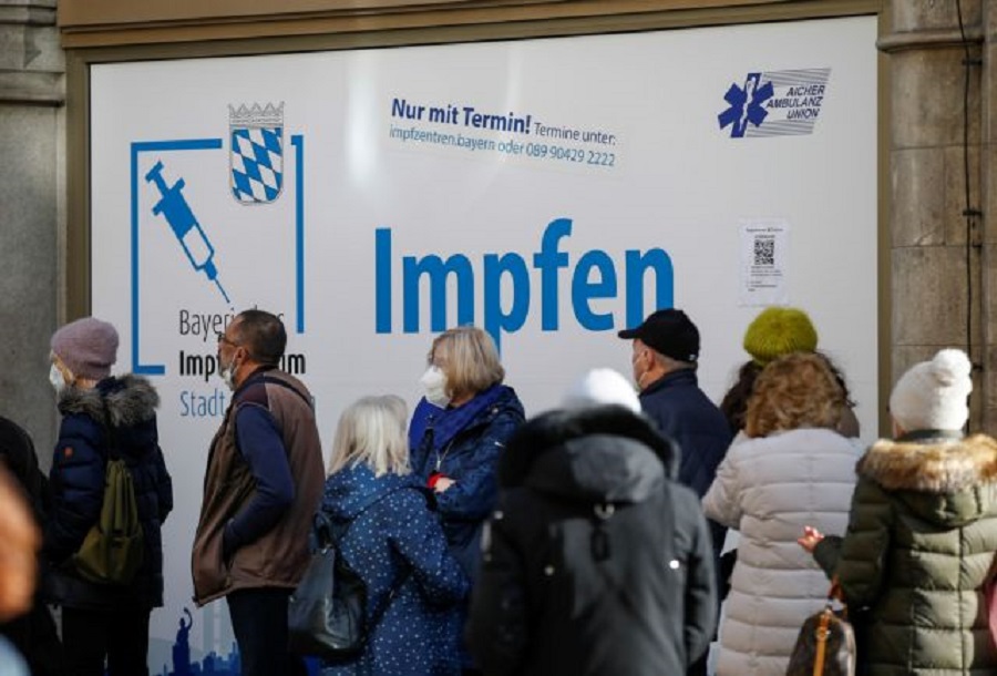 Γερμανία – Προτεραιότητα στο εμβόλιο της Moderna – Τι συνέβη με το Pfizer