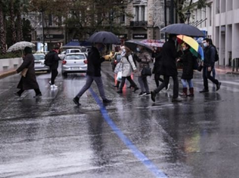 Καιρός – Επιστρέφουν οι βροχές από Δευτέρα
