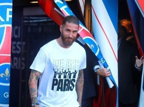 Η Παρί Σεν Ζερμέν πρέπει να «πληρώσει» για να απαλλαγεί από τον Ράμος