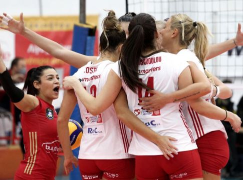 Ηττα στην Πορτογαλία για τον Ολυμπιακό (3-0)