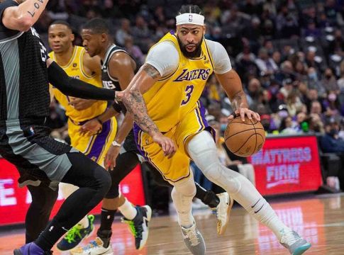 Οι Λέικερς έτρεξαν αδιανόητο σερί 40-8 σε 10 λεπτά! (pic)