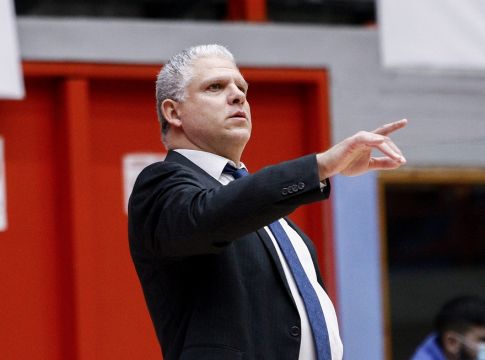Παρελθόν ο Μανωλόπουλος από το Περιστέρι