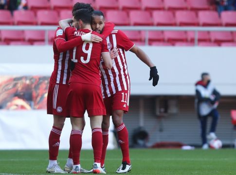 Μήπως να μην κατέβει για 2-3 αγωνιστικές ο Ολυμπιακός;