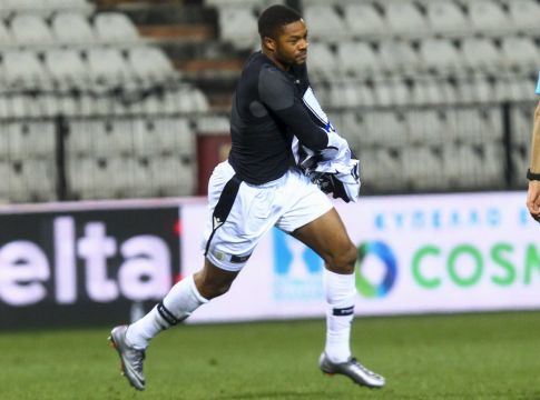 Άκπομ – «Θα με σκοτώσει ο Λουτσέσκου»