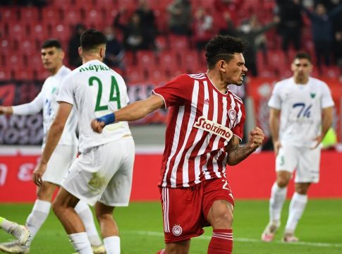 Ασίστ Βαλμπουενά, κεφαλιά Τικίνιο και 1-0 ο Ολυμπιακός (vid)