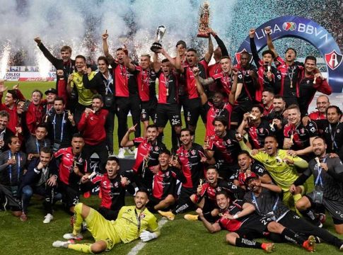 Ιστορική στιγμή για την Άτλας – Στέφθηκε πρωταθλήτρια Μεξικού μετά από 70 χρόνια (vids)