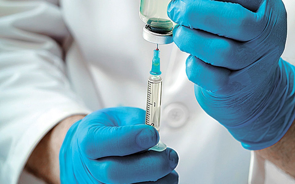 Εμβόλιο – Τέταρτη δόση στον γενικό πληθυσμό; Τι απαντά ο Μάριος Θεμιστοκλέους