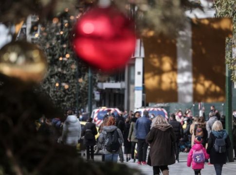 Ραγδαία η μετάδοση – Με… Όμικρον εφτά στα δέκα κρούσματα κορωνοϊού στην Αττική