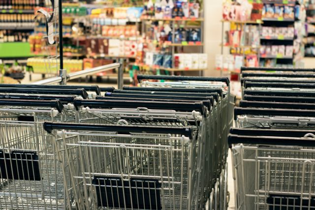 Τελευταία ψώνια – Τι ώρα κλείνουν εμπορικά καταστήματα και σούπερ μάρκετ