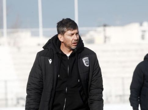 Αιχμές Γκαρσία – «Οι παίκτες μου θέλουν ένα γήπεδο που να μπορούν να παίξουν ποδόσφαιρο»