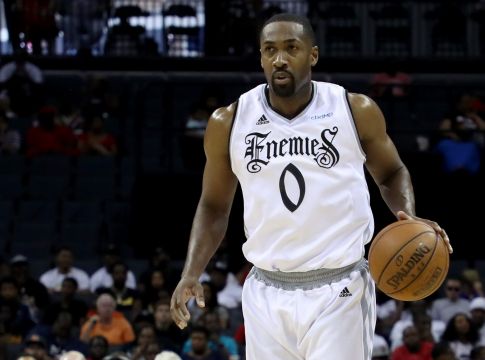 Αρίνας – «Είχα διετές συμβόλαιο στο NBA και δεν είχα λεφτά»