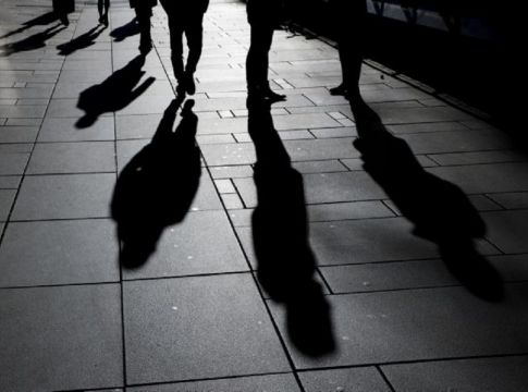 Κορωνοϊός – Γιατί η Ευρώπη στρέφεται προς τον υποχρεωτικό εμβολιασμό – Τα στοιχεία που «αναζωπύρωσαν» τη συζήτηση
