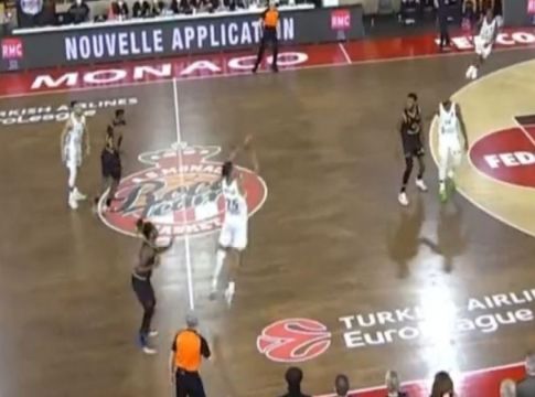 Το buzzer beater του Χάουαρντ η κορυφαία φάση του Νοεμβρίου