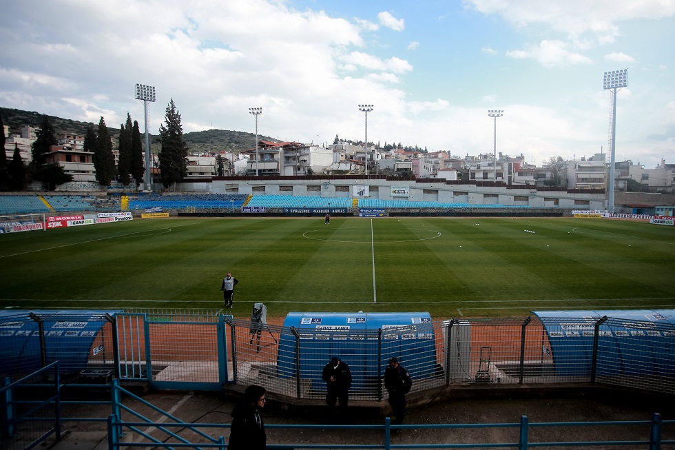 Τοποθετήθηκε νέος χλοοτάπητας στο ΔΑΚ Λαμίας