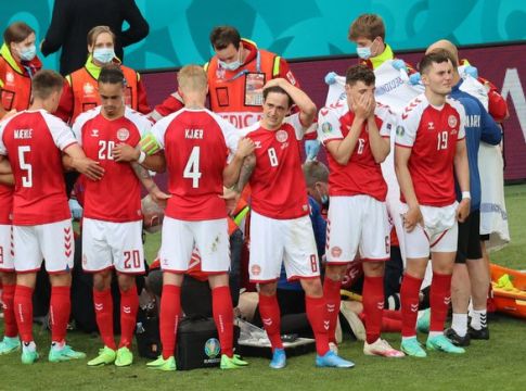 Πόουλσεν για Έρικσεν – «Τον βλέπαμε να πεθαίνει μπροστά μας»