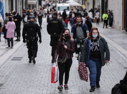 Κορωνοϊός – 19.772 νέα κρούσματα και 72 θάνατοι – Στους 679 οι διασωληνωμένοι