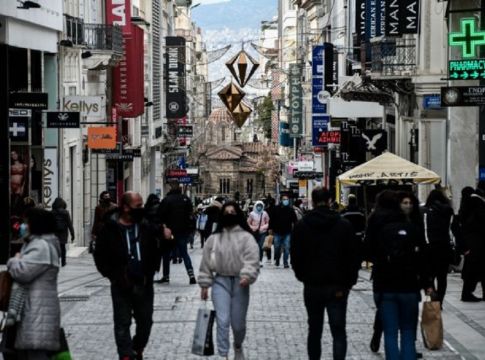Ποια περιοριστικά μέτρα για την εστίαση είναι στο τραπέζι – Το μήνυμα Γεωργιάδη κατά του lockdown