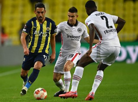 Φενέρμπαχτσε – Άιντραχτ Φρανκφούρτης 1-1