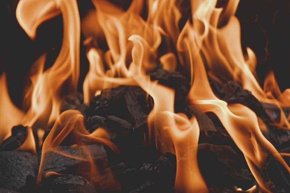 Τραγωδία που ξυπνά μνήμες Μνημονίων – Σε ένα μήνα 16 άνθρωποι κάηκαν προσπαθώντας να ζεσταθούν
