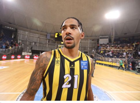 Χάνλαν – «Ενθουσιασμένος που επιστρέφω στο ντέρμπι με τον ΠΑΟΚ»