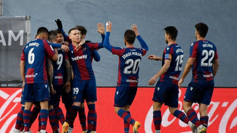 Copa del Rey – Άνετες νίκες για Λεβάντε και Οσασούνα – Αγχώθηκε αλλά πέρασε η Βαγιεκάνο | to10.gr