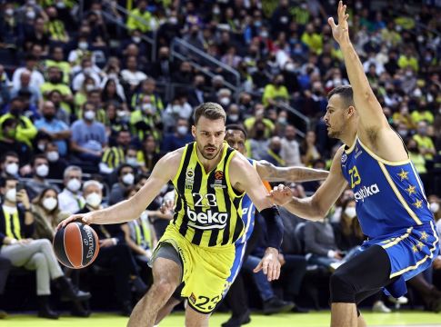 Φενέρμπαχτσε – Μακάμπι Τελ Αβίβ 90-79
