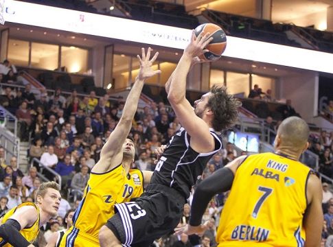 LIVE – Ρεάλ Μαδρίτης – Άλμπα Βερολίνου