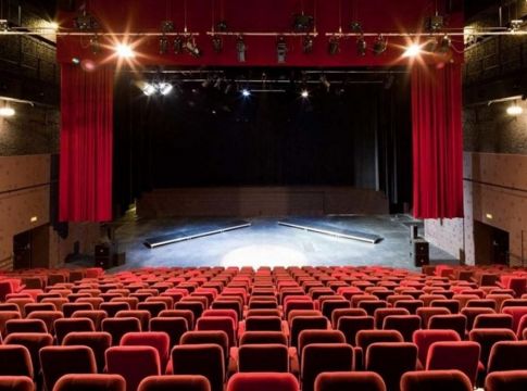 Σοκ: Θύμα ξυλοδαρμού γνωστή Ελληνίδα ηθοποιός